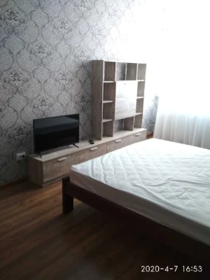 For Sale 1-Bedroom Apartment 7-Minute Walk to Borispolskaya Metro in ЖК Sіdna B