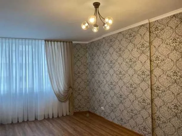 For Sale 1-Bedroom Apartment 7-Minute Walk to Borispolskaya Metro in ЖК Sіdna B