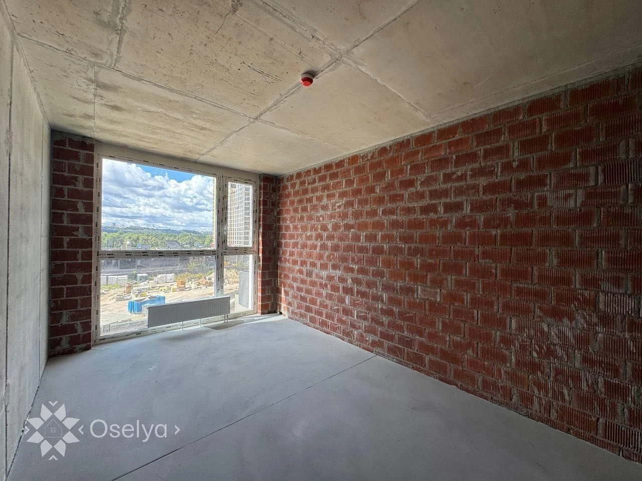 Sale of a 2-bedroom apartment in a 88 sq.m house in the Rusanivka Harbour residential complex, View Section B