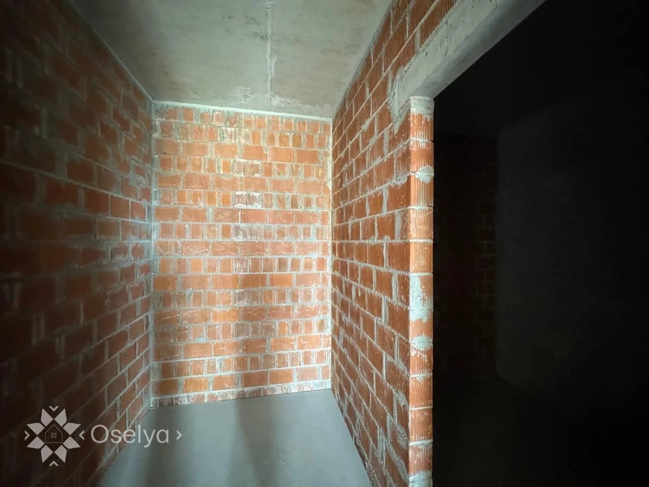 Sale of a 2-bedroom apartment in a 88 sq.m house in the Rusanivka Harbour residential complex, View Section B