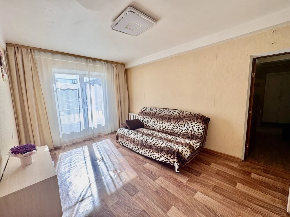 Продаж 1 к квартири з газом 4 поверх