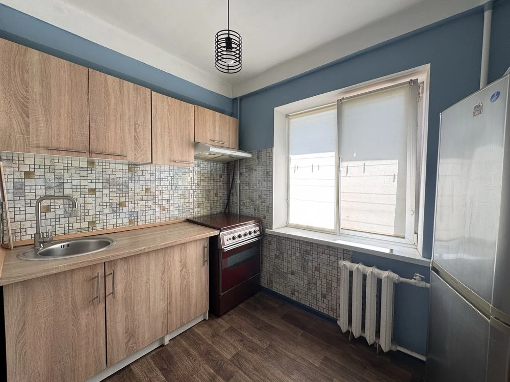 Продаж 1 к квартири з газом 4 поверх