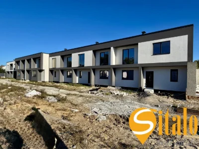Продаж будинку вул. Садова (Осокорки) в Києві / W-7465307