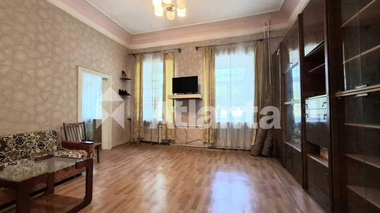 3-кімнатна квартира в Центрі. Вигідна ціна