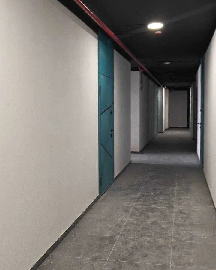 Manhattan Up (Apartment) urgent sale 2-bedroom