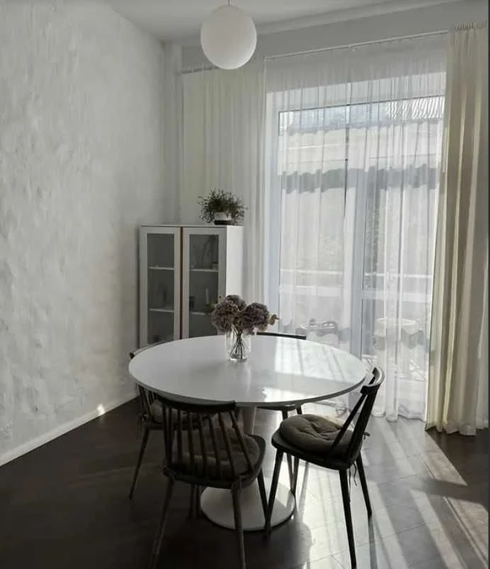 FOR SALE 3-bedroom apartment in the center, Jury Zofier Street