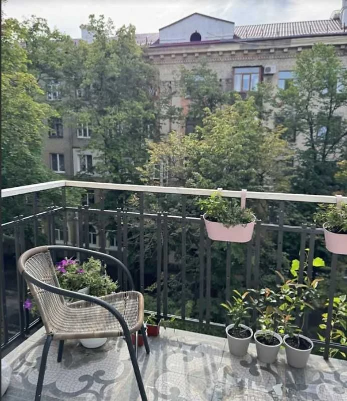 FOR SALE 3-bedroom apartment in the center, Jury Zofier Street