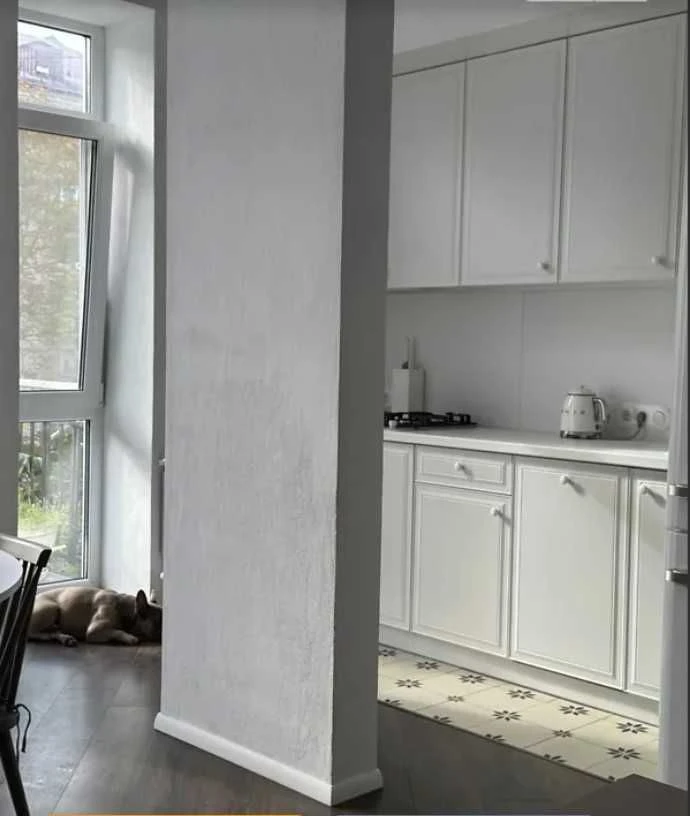 FOR SALE 3-bedroom apartment in the center, Jury Zofier Street