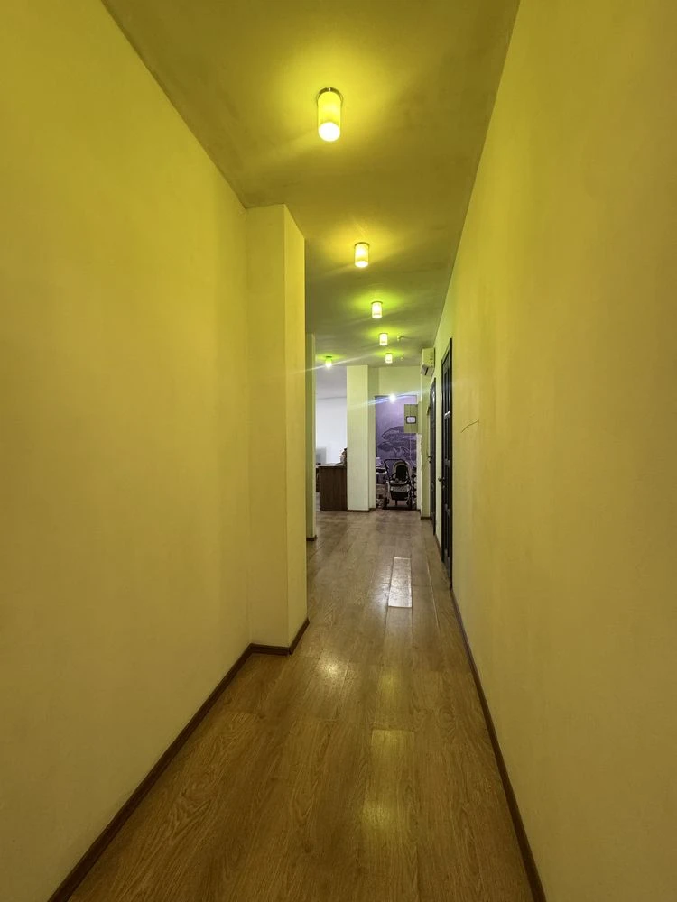 Selling 4 room apartment 150m2 in residential complex MKDU, P. Pole, 1 minute from metro
