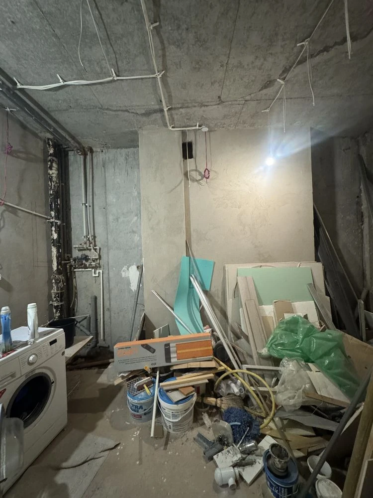 Selling 4 room apartment 150m2 in residential complex MKDU, P. Pole, 1 minute from metro