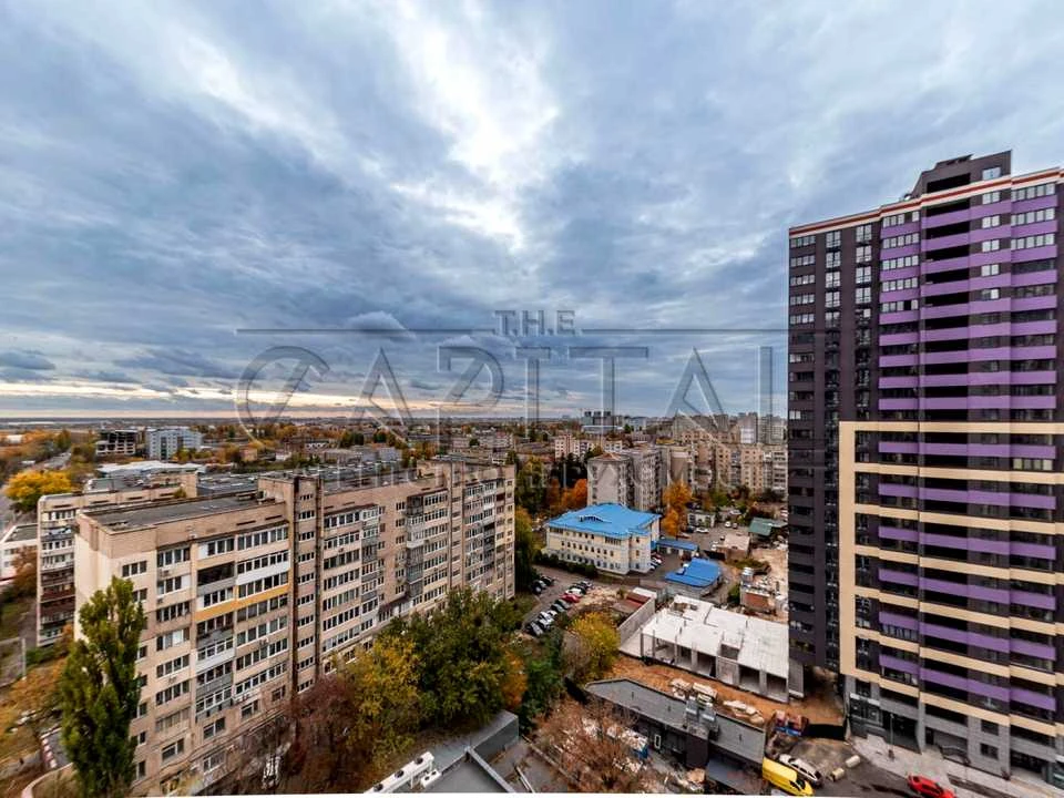 Квартира. Київ, Повітряних Сил просп.