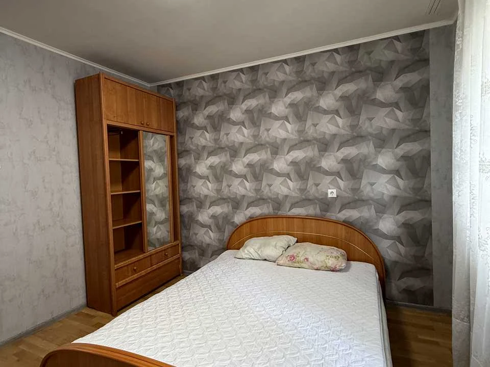 Apartment. Dragomannova st.