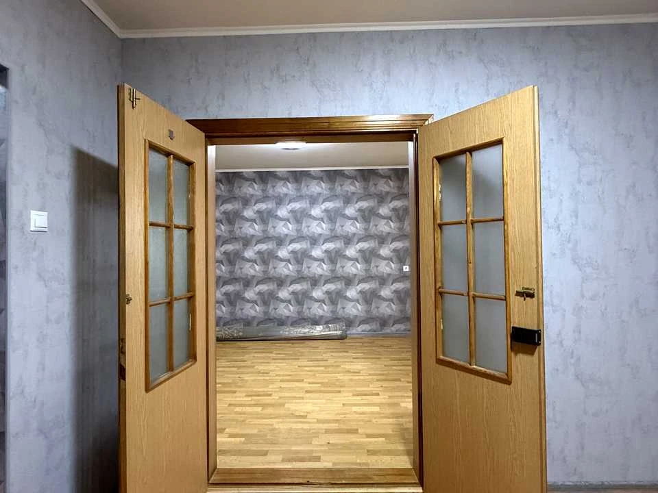 Apartment. Dragomannova st.