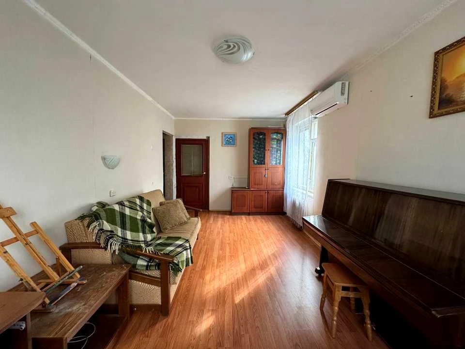 Apartment. Vesvoloda Nestayka st.