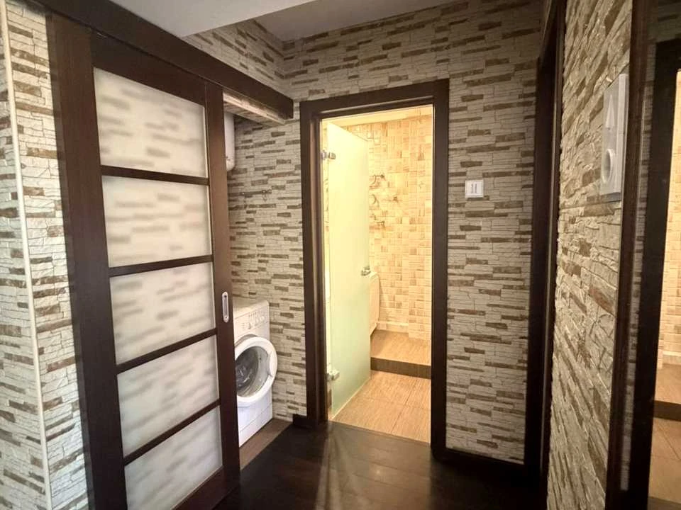 Apartment. Kyiv, Дніпровська набережна street.