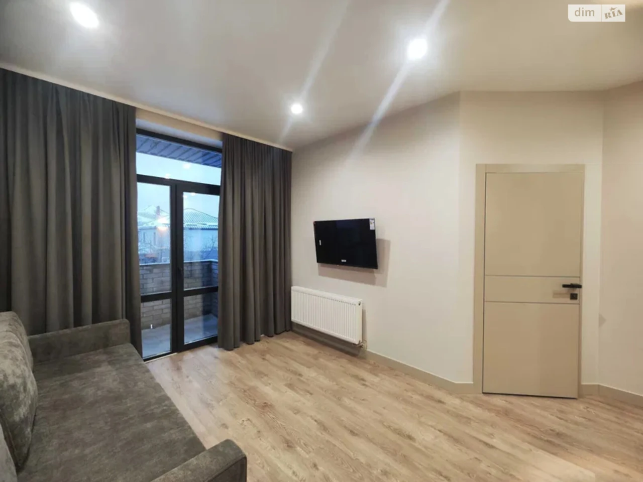 Long-Term Rental Apartment, Zhuliany