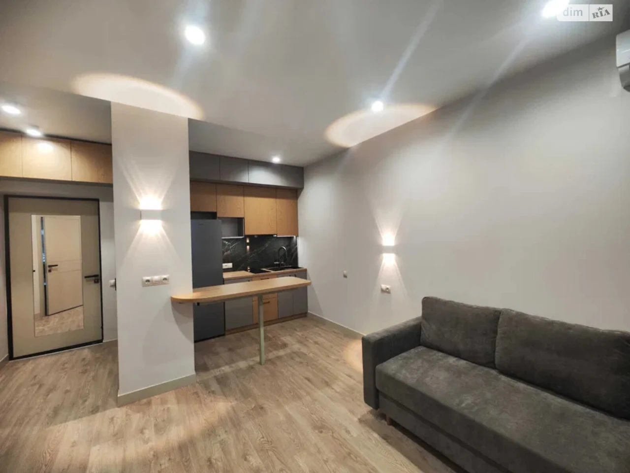 Long-Term Rental Apartment, Zhuliany