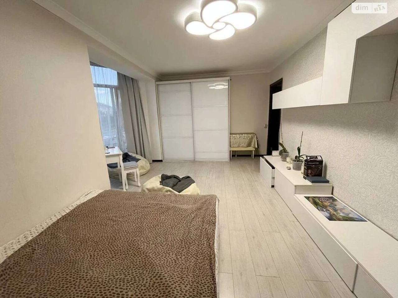 Long Term Rental Apartment Dniprovsky