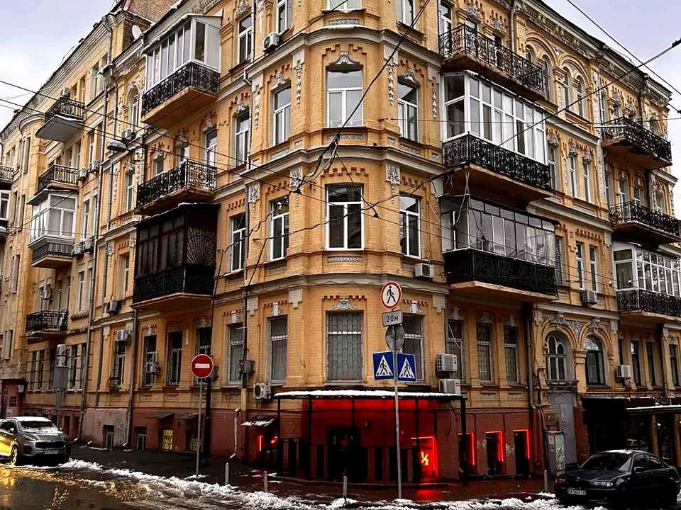 Квартира. Київ, Мала Житомирська вулиця