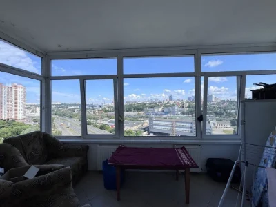 1-room apartment for sale 10 minutes from the center, Saperno Slobidska Street
