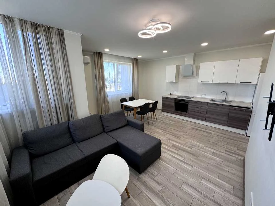 Apartment. Revutsky St, Kyiv