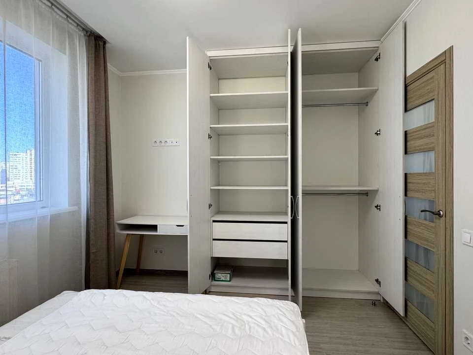 Apartment. Revutsky St, Kyiv