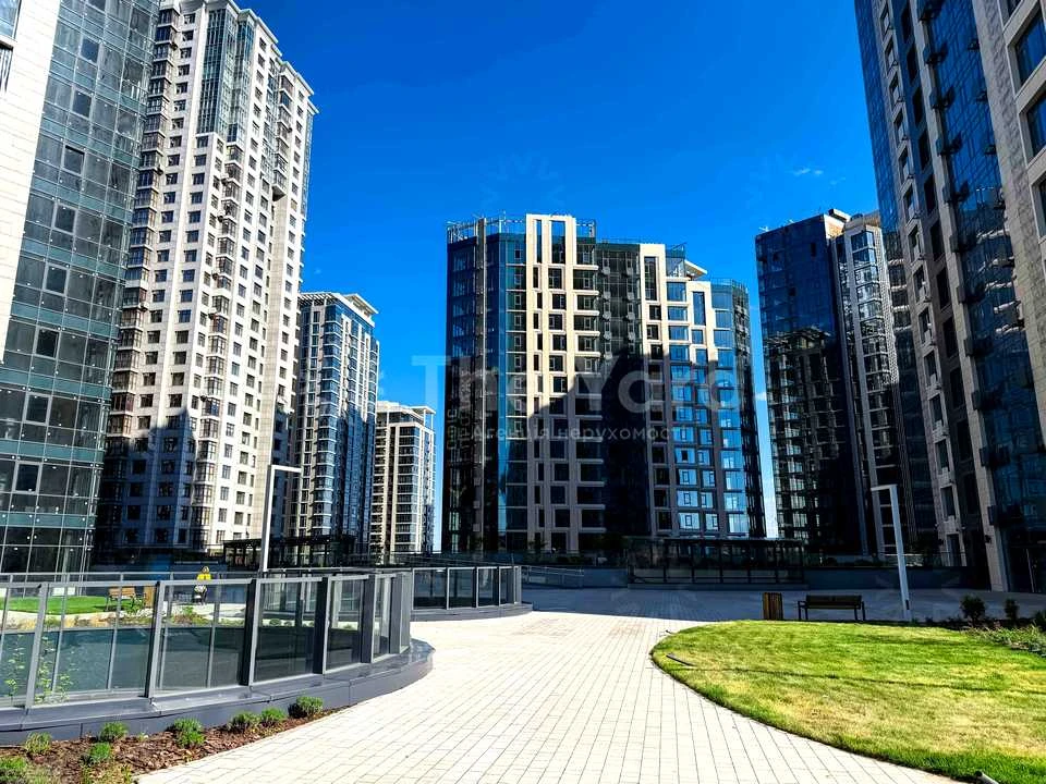 Apartment. Andriy Verkholyad str.