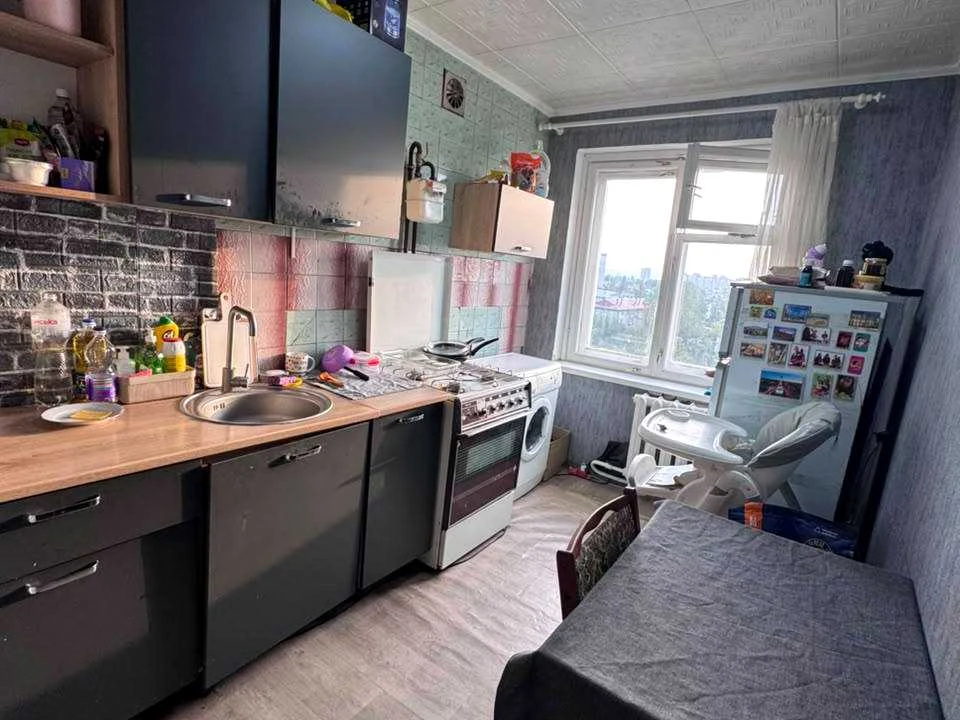Apartment. Dnipro, Petro Kalnyshvysky Avenue