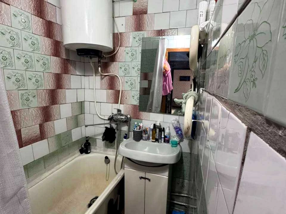 Apartment. Dnipro, Petro Kalnyshvysky Avenue