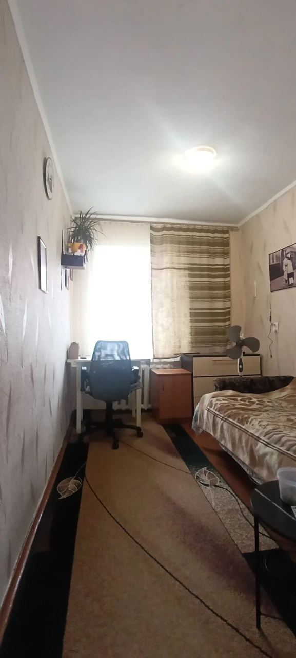 Продам будинок зі зручностями на Крошні.