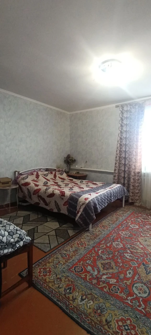 Продам будинок зі зручностями на Крошні.