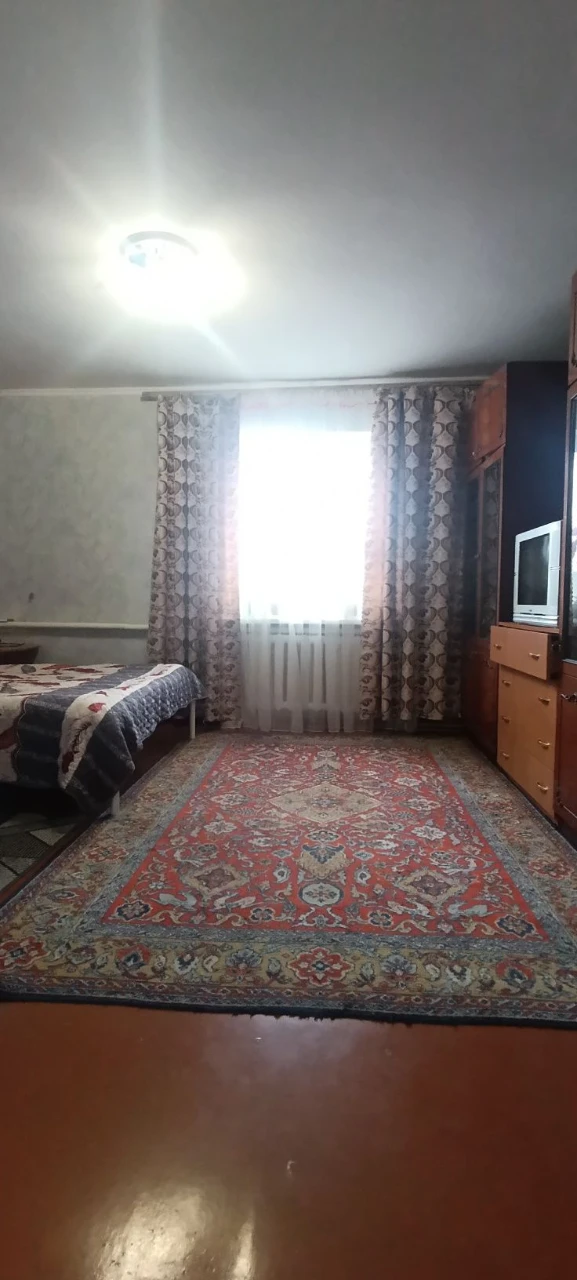 Продам будинок зі зручностями на Крошні.