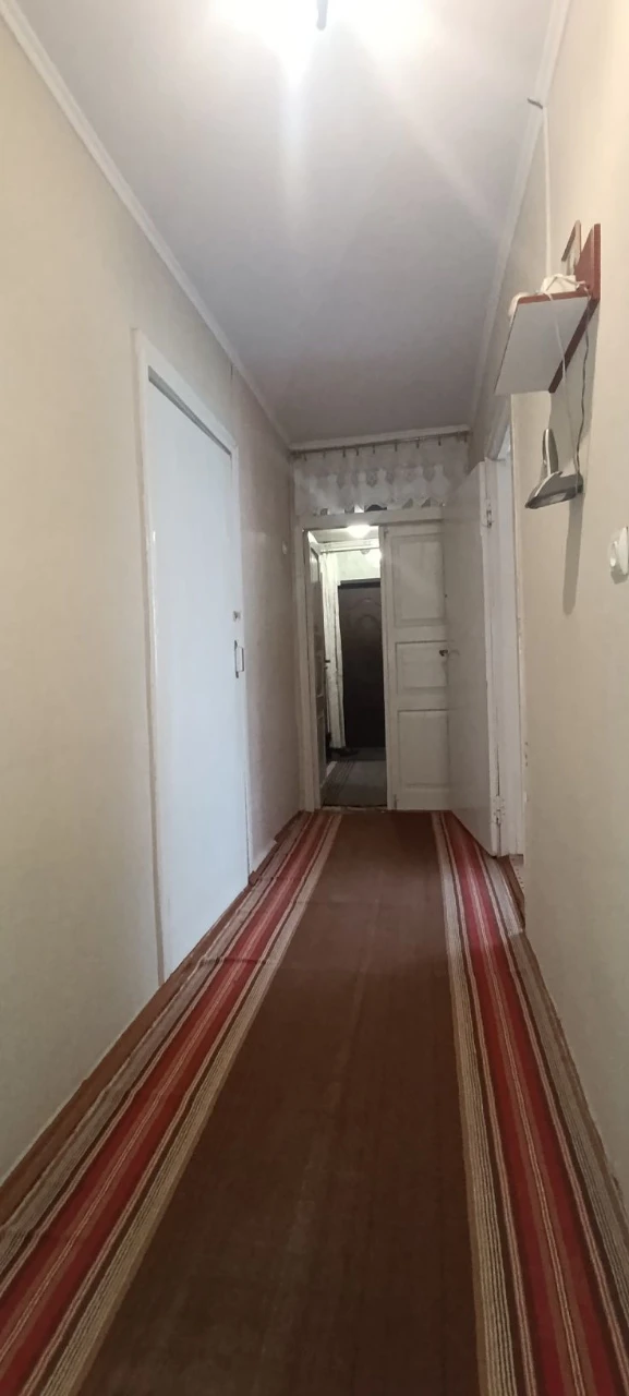 Продам будинок зі зручностями на Крошні.