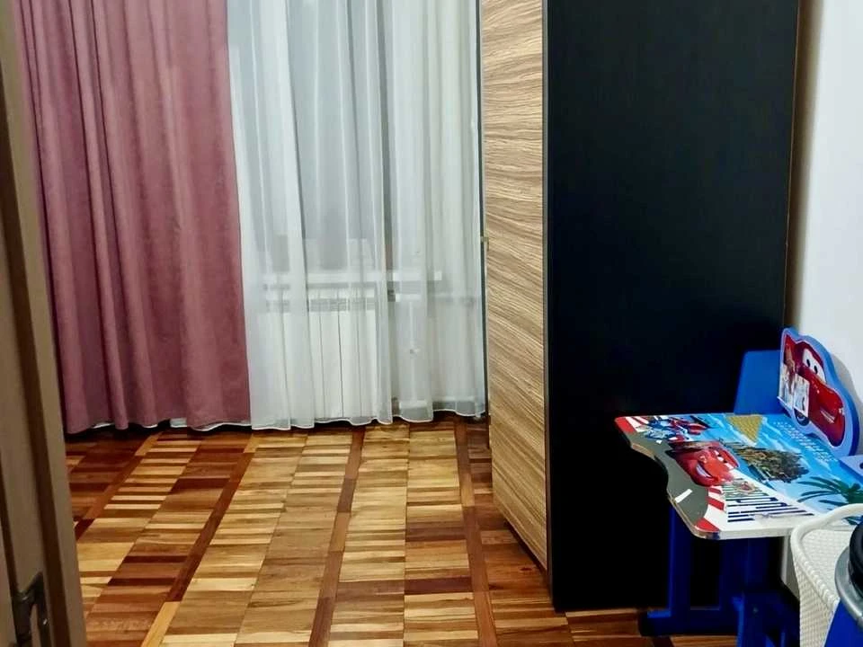 Квартира
Запоріжжя, вулиця Володимира Українця