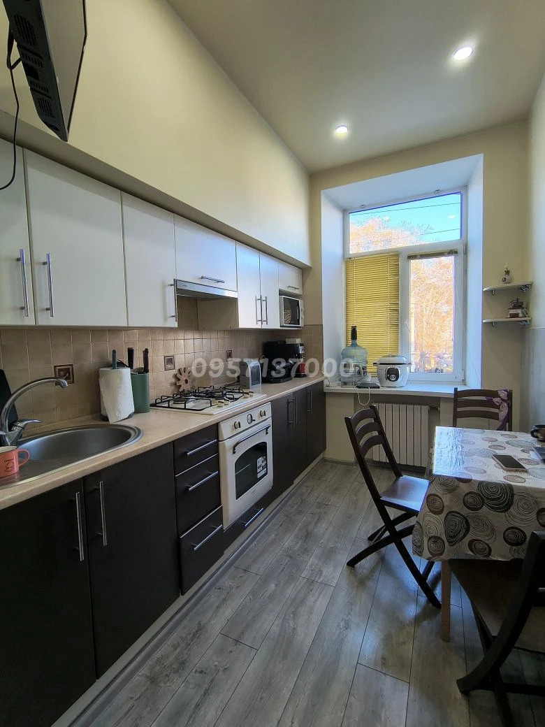2-room apartment. Center!! Renovation