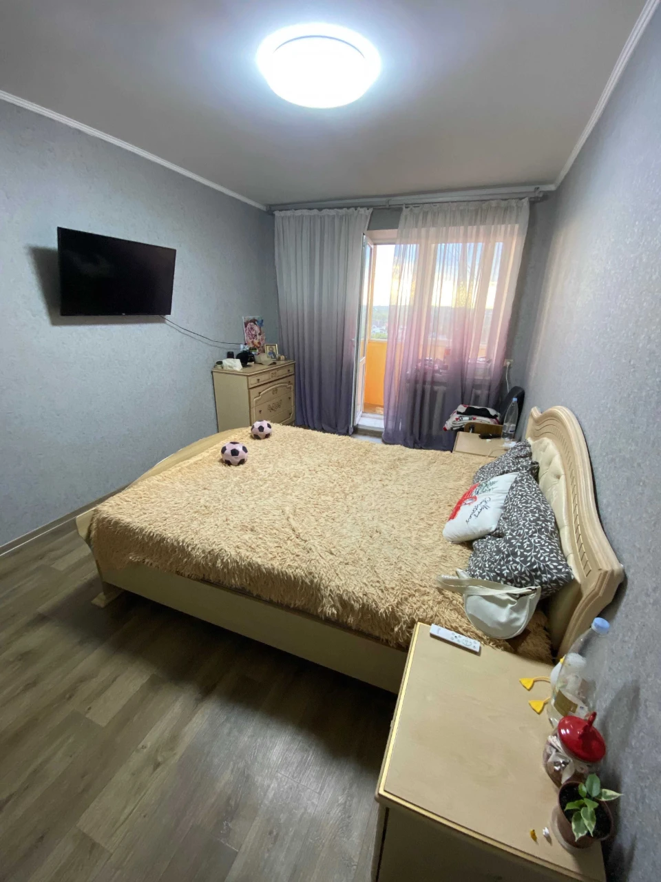 Sale of a 2-bedroom apartment with renovation in Rakovo