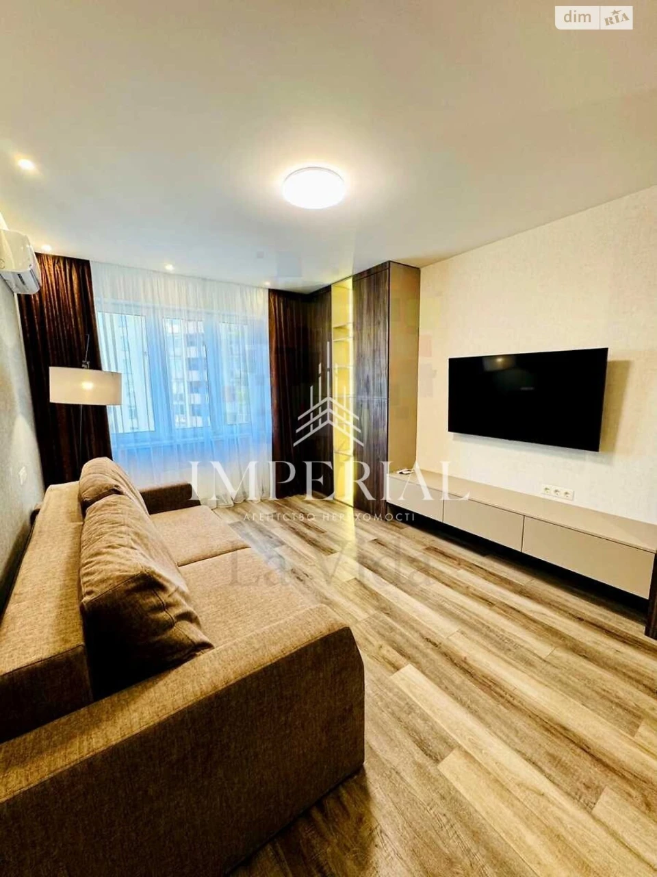 Long-Term Rental Apartment Dniprovsky