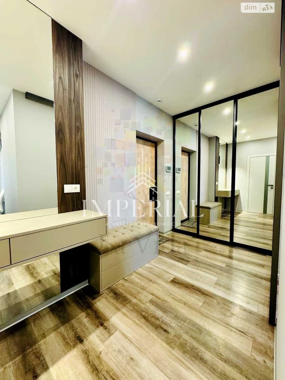 Long-Term Rental Apartment Dniprovsky