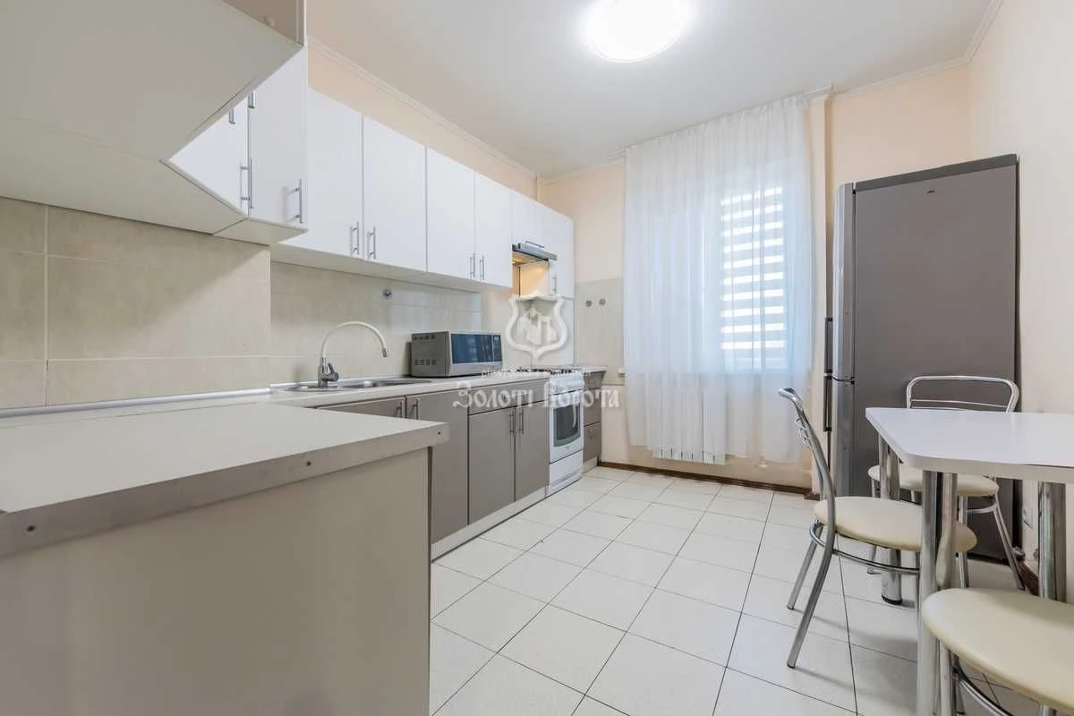 Квартира, 3к. Хороший стан. Миколи Бажана, 28в, Осокорки, Дар