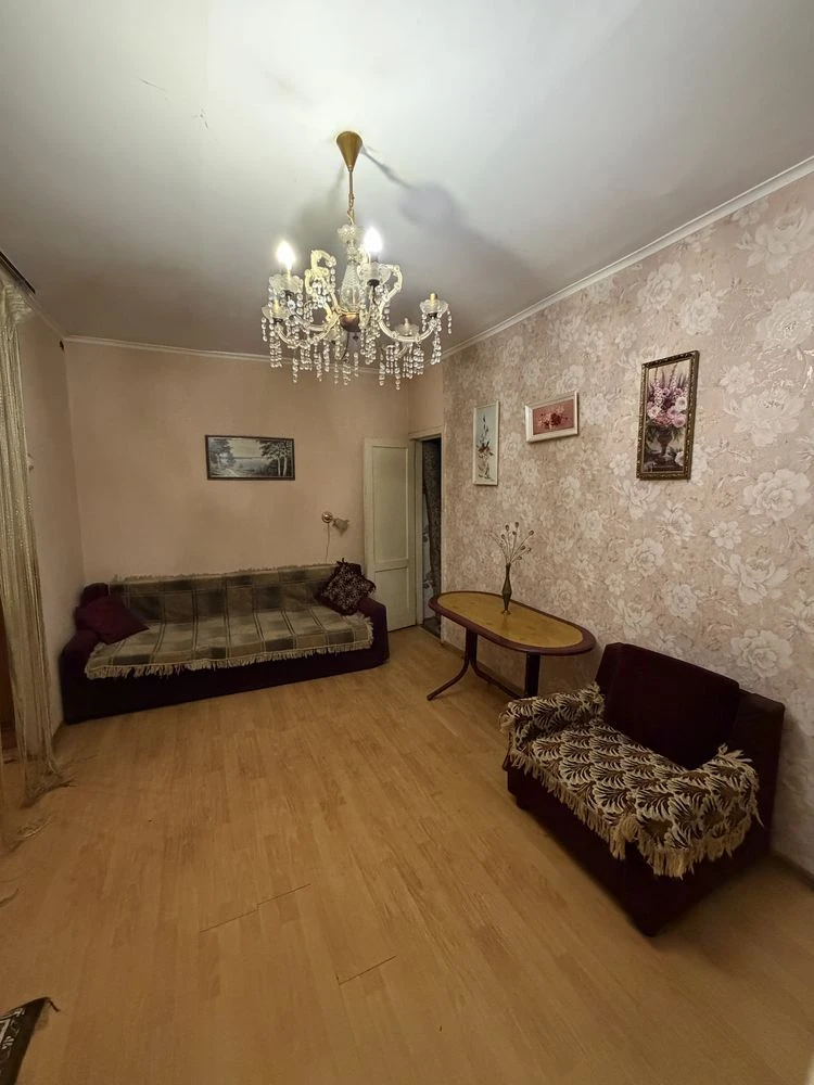 Sale of a 2-bedroom apartment on Bryulova Street