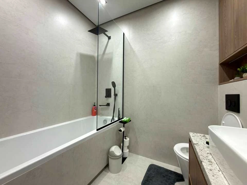 Apartment. Ivano-Frankivsk, Flotska st.