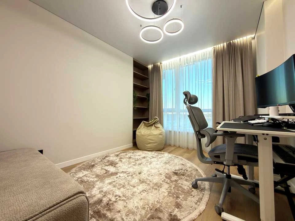 Apartment. Ivano-Frankivsk, Flotska st.