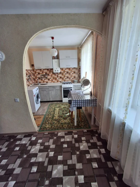 Sale of 1-room apartment in the center (Obrazцова)