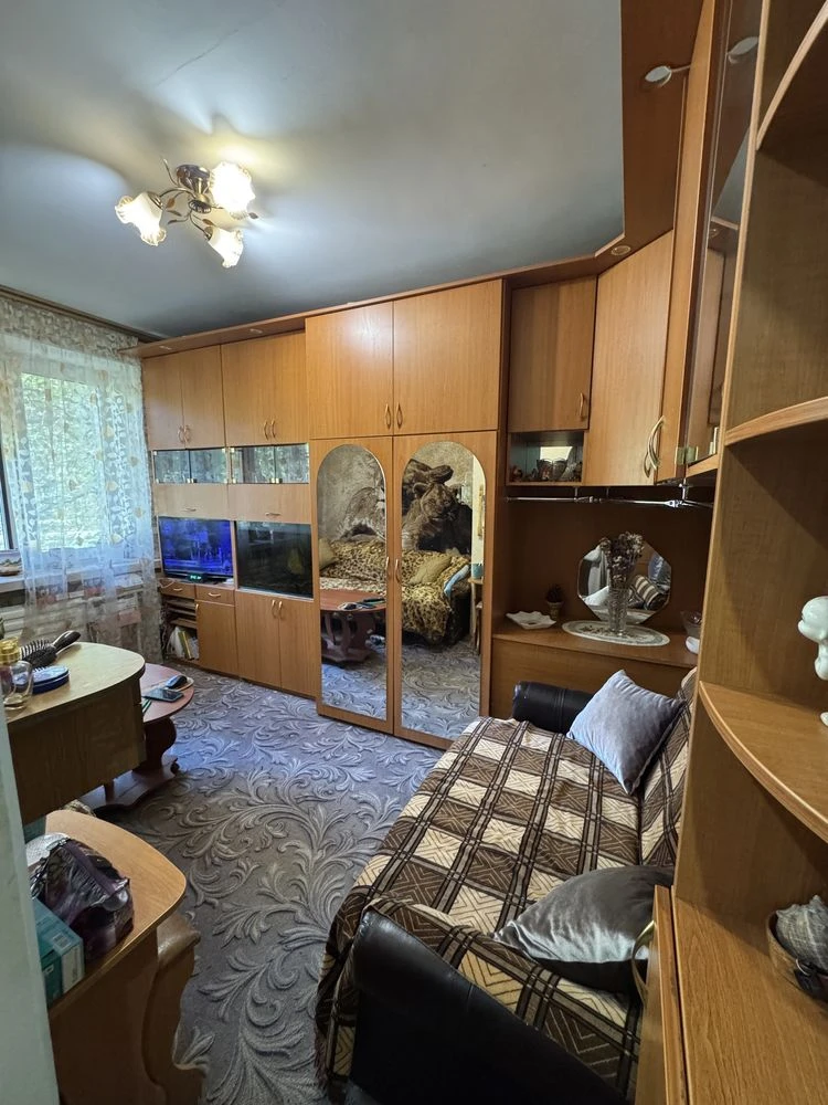 Продаж 1-но кімнатної м/с Левка Лукʼяненка ( Електрон )