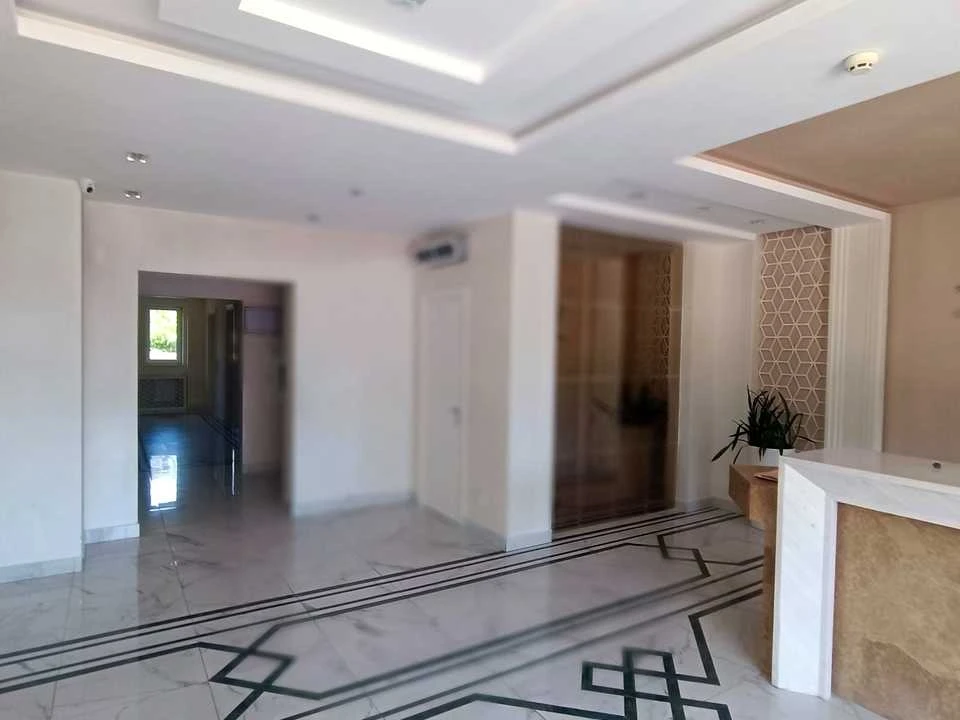 Apartment. Odesa, Literaturna St.
