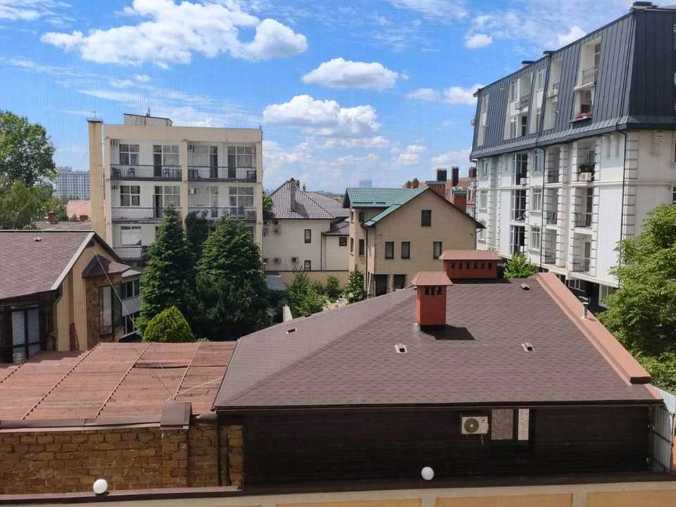 Apartment. Odesa, Literaturna St.