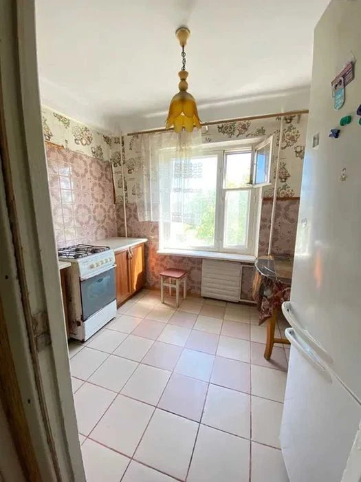 *3-room apartment for sale, Zavodsky district, on Isto Street