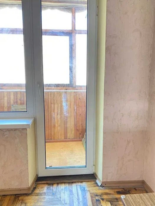 *3-room apartment for sale, Zavodsky district, on Isto Street