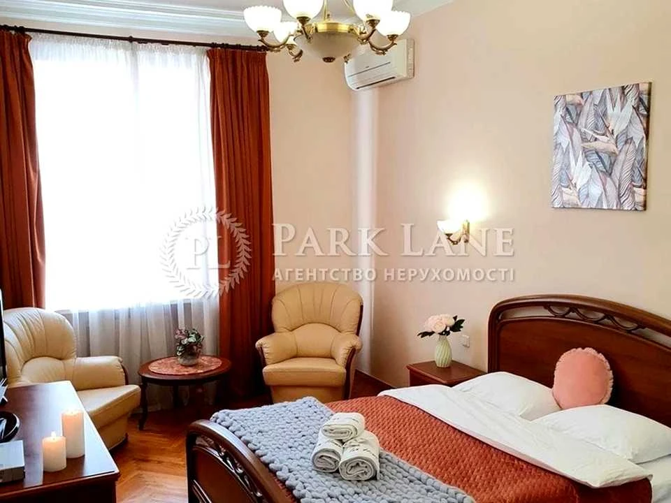 Apartment. Boris Grinченко Street, Kyiv