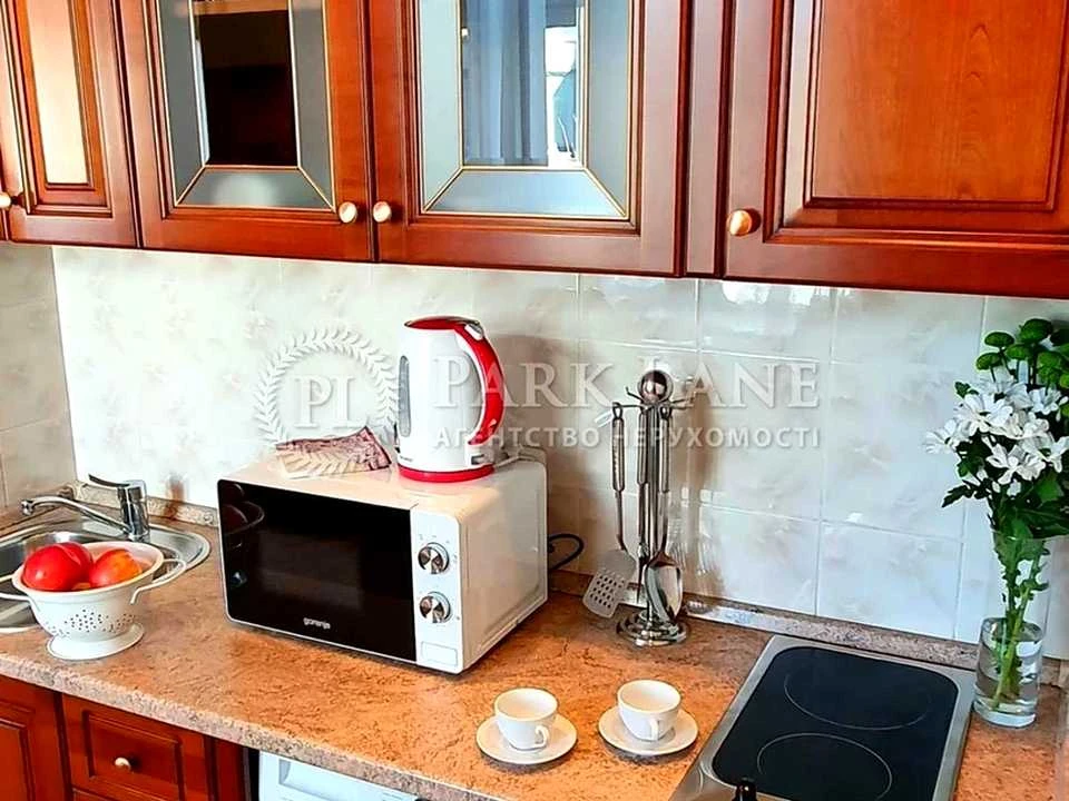 Apartment. Boris Grinченко Street, Kyiv
